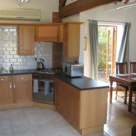 Woodlands Holiday Homes South Clifton Exterior photo